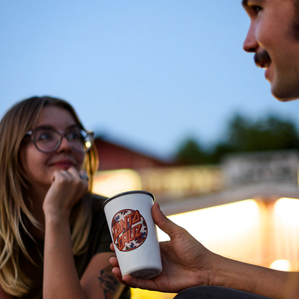 16oz-pint-cup-santa-cruz-j0 16oz_pints_santa_cruz_vacationdot_couple_square.jpg