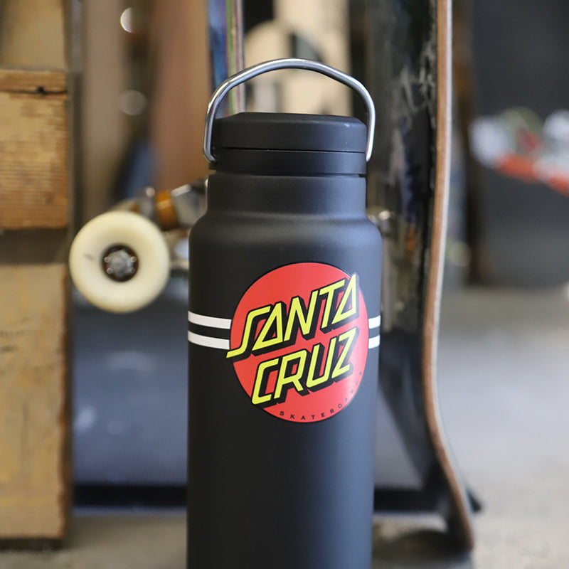 32oz-tkwide-with-twist-cap-santa-cruz-w1 32oz_tkwide_twist_water_bottle_santacruz_dot_wheels_square.jpg