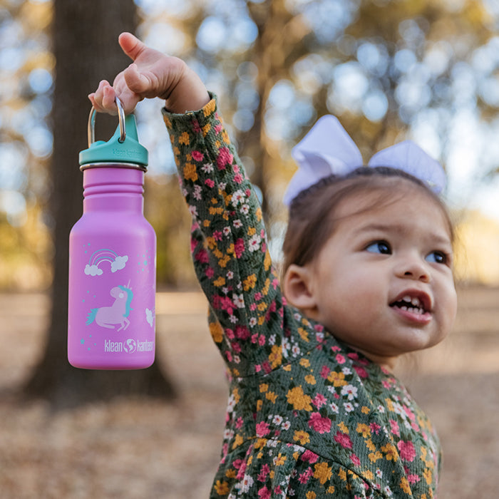 classic-kid-sippy-cap-s1 K12CNSIPPY-UN-kids_bottle_unicorn_lifestyle.jpg