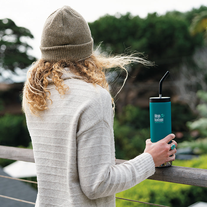 tkwide-straw-cap-p5 K20TKWPCC-EB-20pz-bottle-straw-cap_lifestyle.jpg