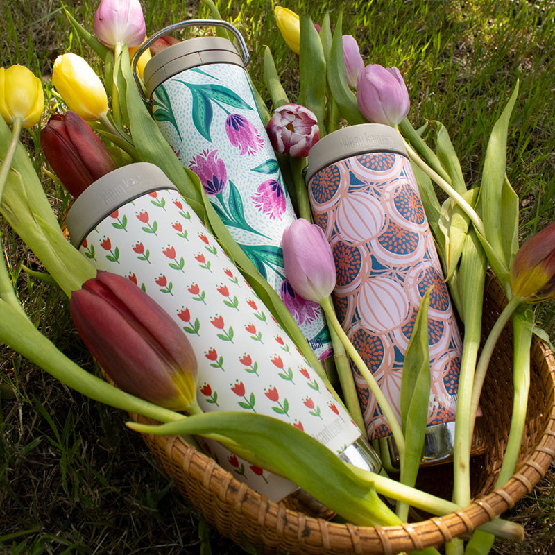 16oz-tkwide-with-cafe-red-tulips-d0 bottles_seasonal_spring_flowers_figs_basket_3_square.jpg