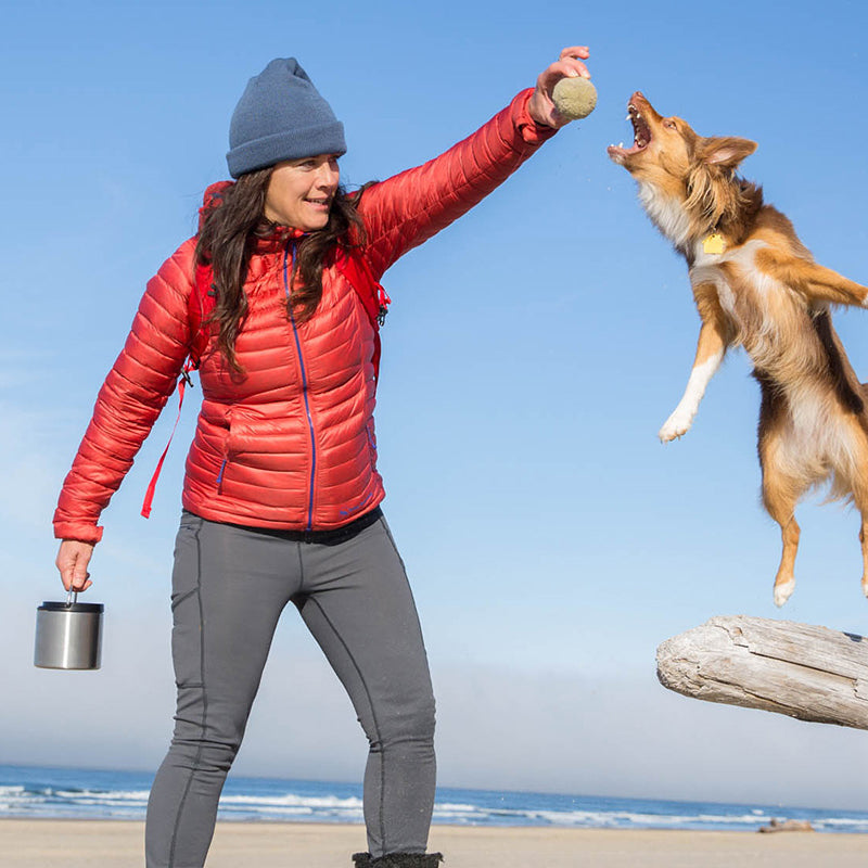 32oz-tkcanister-food-container-u5 food_canister_32oz_girl_beach_dog_jump_square.jpg