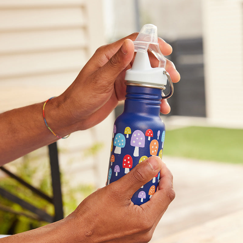 12oz-kid-s-classic-sippy-m4 kid_sippy_12oz_closeup_dustcover_square.jpg